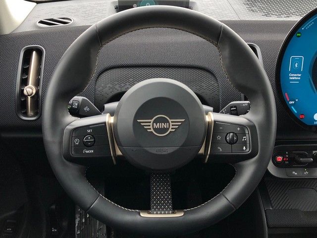 fotoG 13 del MINI MINI Countryman D 120 kW (163 CV) 163cv Diésel del 2025 en Madrid