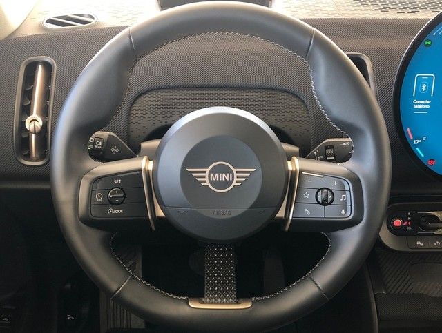 fotoG 13 del MINI MINI Countryman D 120 kW (163 CV) 163cv Diésel del 2025 en Madrid