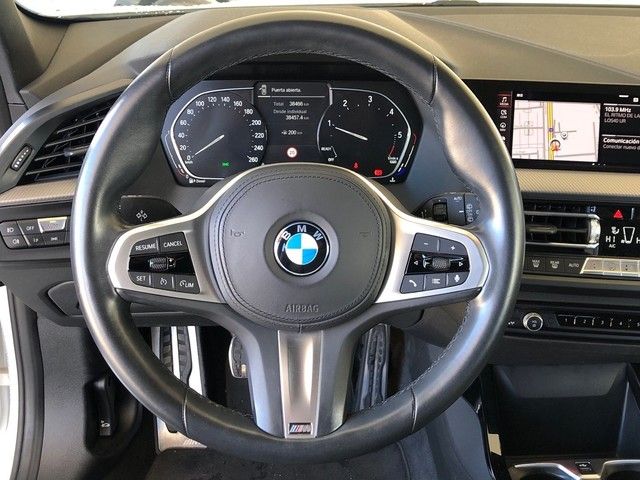 BMW Serie 1 116d color Blanco. Año 2021. 85KW(116CV). Diésel. En concesionario Vehinter Getafe de Madrid