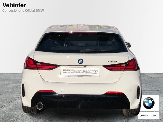 BMW Serie 1 116d color Blanco. Año 2021. 85KW(116CV). Diésel. En concesionario Vehinter Getafe de Madrid