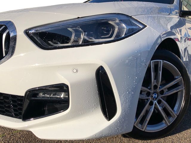 BMW Serie 1 116d color Blanco. Año 2021. 85KW(116CV). Diésel. En concesionario Vehinter Getafe de Madrid