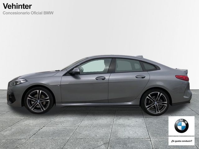 Fotos de BMW Serie 2 218d Gran Coupe color Gris. Año 2023. 110KW(150CV). Diésel. En concesionario Momentum S.A. de Madrid