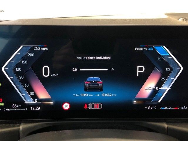 BMW Serie 4 420d Gran Coupe color Negro. Año 2025. 140KW(190CV). Diésel. En concesionario Vehinter Getafe de Madrid