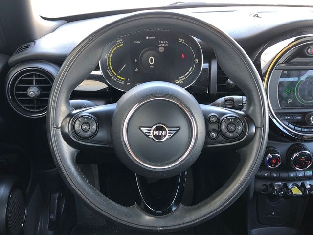 fotoG 13 del MINI MINI Cooper SE 135 kW (184 CV) 184cv Eléctrico del 2020 en Madrid