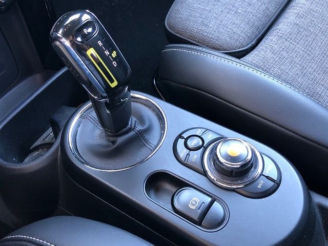 fotoG 16 del MINI MINI Cooper SE 135 kW (184 CV) 184cv Eléctrico del 2020 en Madrid