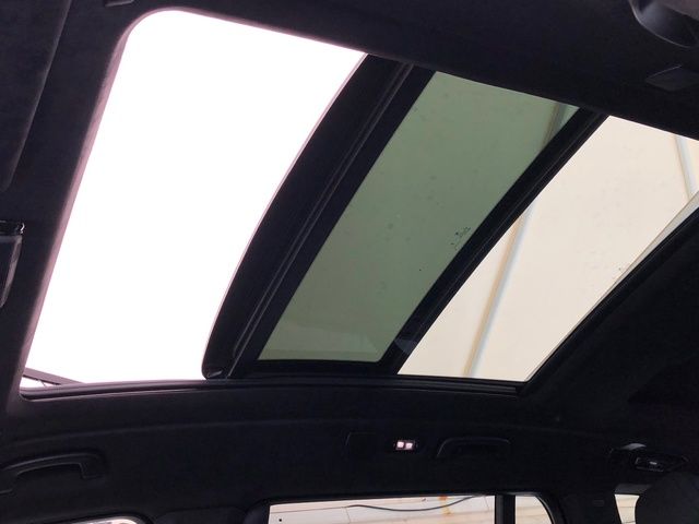 BMW X7 xDrive40d color Negro. Año 2025. 259KW(352CV). Diésel. En concesionario Vehinter Getafe de Madrid