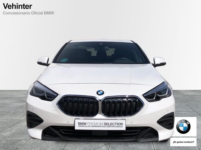 Fotos de BMW Serie 2 218i Gran Coupe color Blanco. Año 2021. 103KW(140CV). Gasolina. En concesionario Vehinter Getafe de Madrid