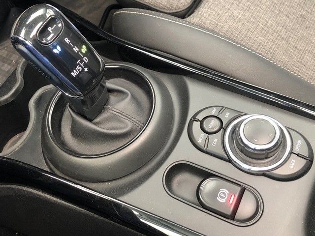 fotoG 16 del MINI MINI Clubman Cooper D 110 kW (150 CV) 150cv Diésel del 2021 en Madrid