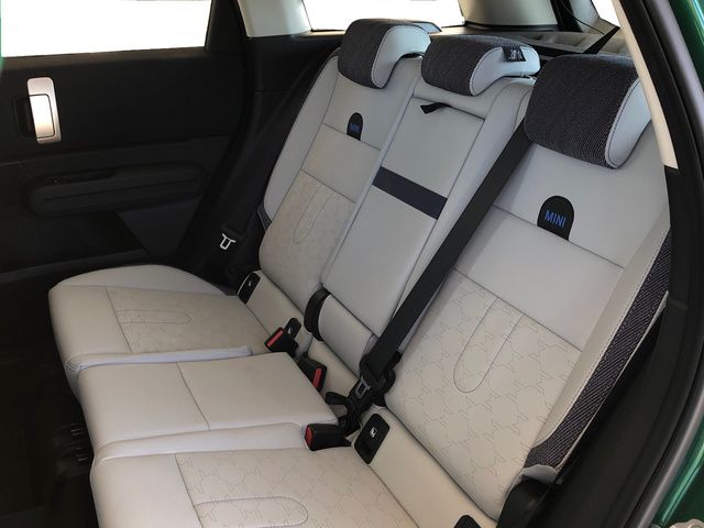 fotoG 8 del MINI MINI Countryman D 120 kW (163 CV) 163cv Diésel del 2024 en Madrid