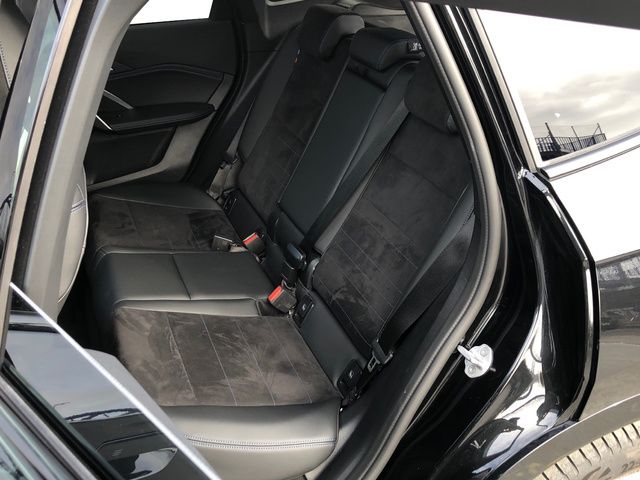 BMW X1 xDrive25e color Negro. Año 2025. 180KW(245CV). Híbrido Electro/Gasolina. En concesionario Vehinter Getafe de Madrid