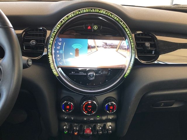 fotoG 15 del MINI MINI Cooper Cabrio 100 kW (136 CV) 136cv Gasolina del 2024 en Madrid