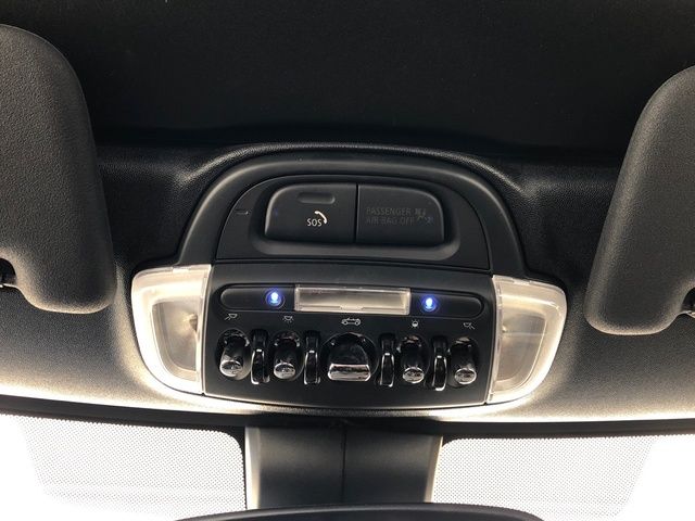 fotoG 17 del MINI MINI Cooper Cabrio 100 kW (136 CV) 136cv Gasolina del 2024 en Madrid