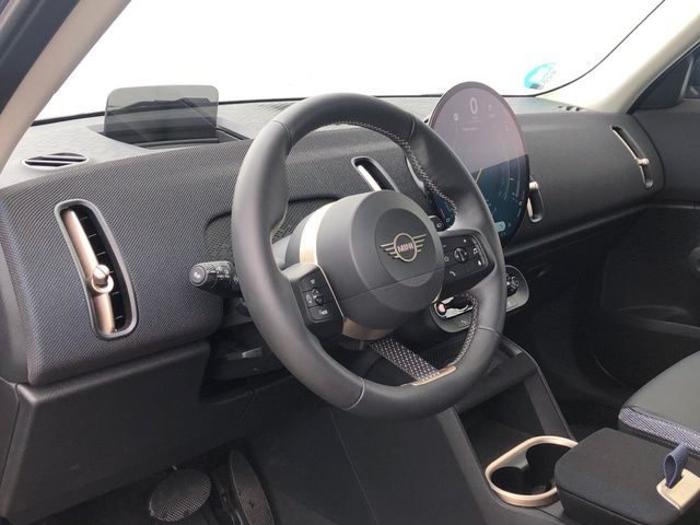 fotoG 12 del MINI MINI Countryman D 120 kW (163 CV) 163cv Diésel del 2024 en Madrid