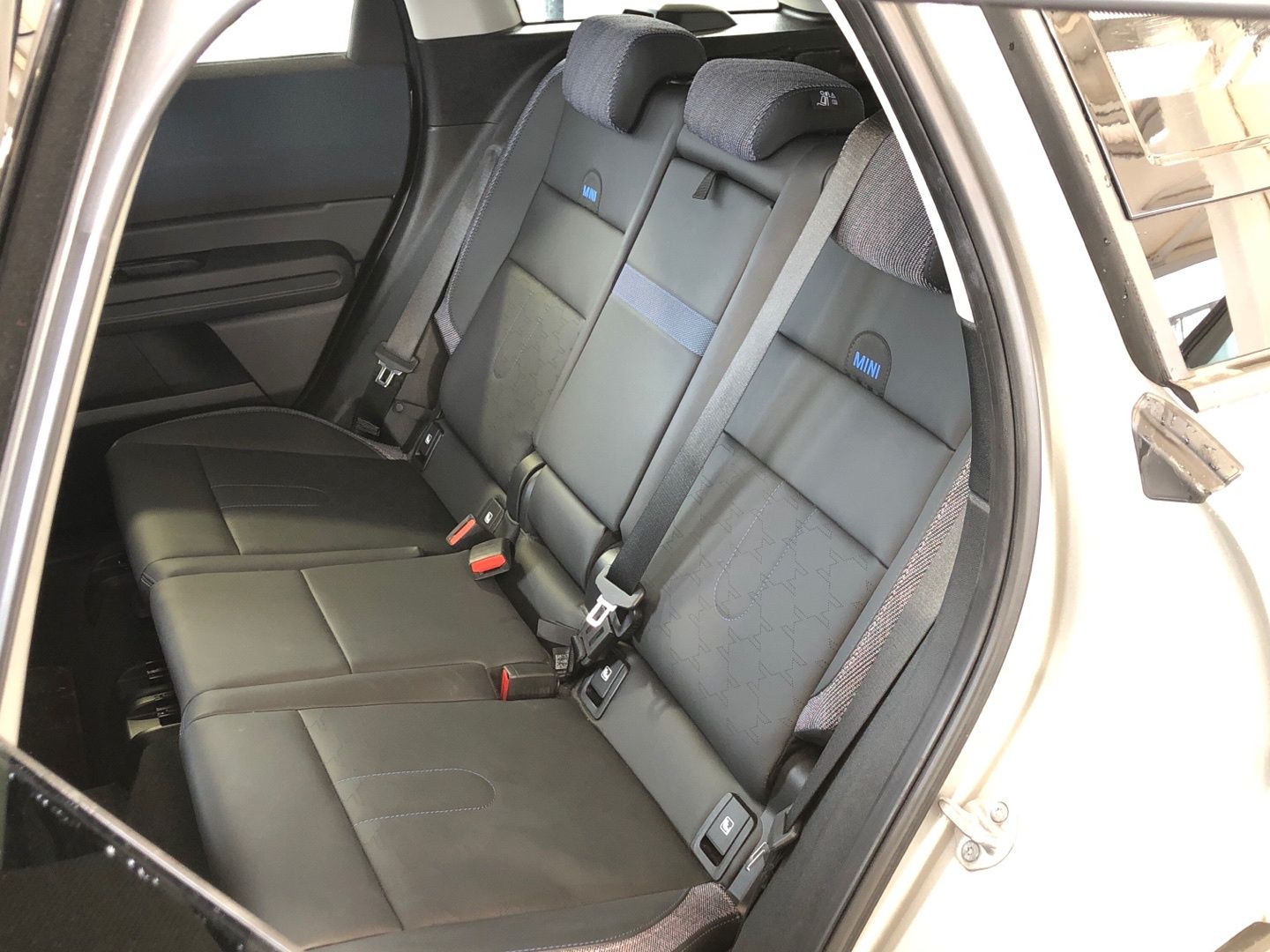 fotoG 8 del MINI MINI Countryman D 120 kW (163 CV) 163cv Diésel del 2024 en Madrid