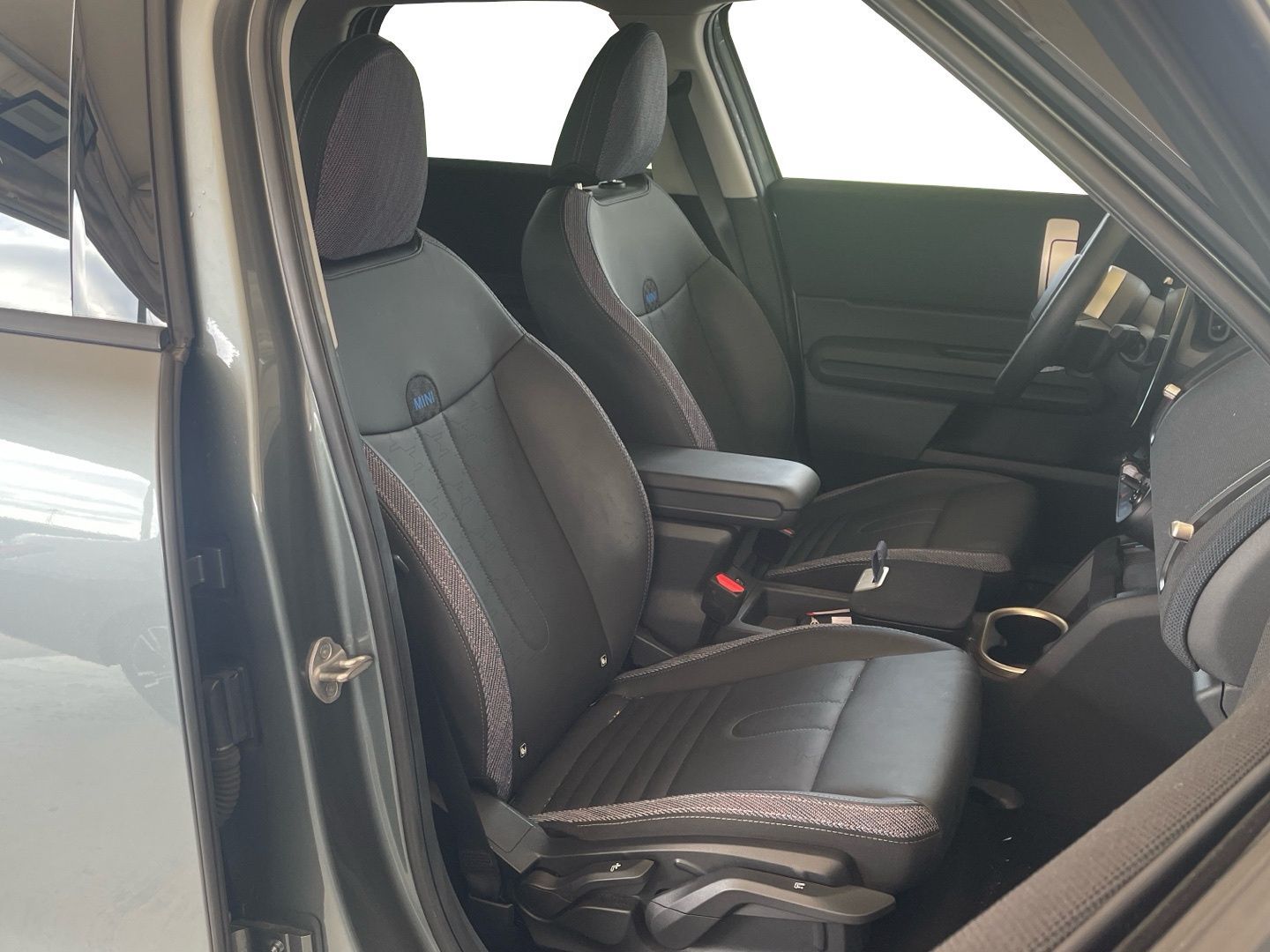 fotoG 11 del MINI MINI Countryman D 120 kW (163 CV) 163cv Diésel del 2024 en Madrid