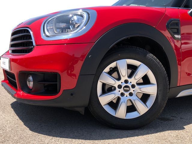 fotoG 5 del MINI MINI Countryman Cooper 100 kW (136 CV) 136cv Gasolina del 2019 en Madrid