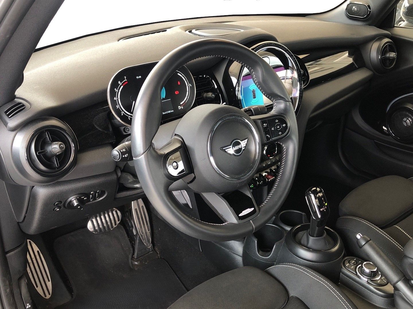 fotoG 12 del MINI MINI Cooper Cabrio 100 kW (136 CV) 136cv Gasolina del 2024 en Madrid