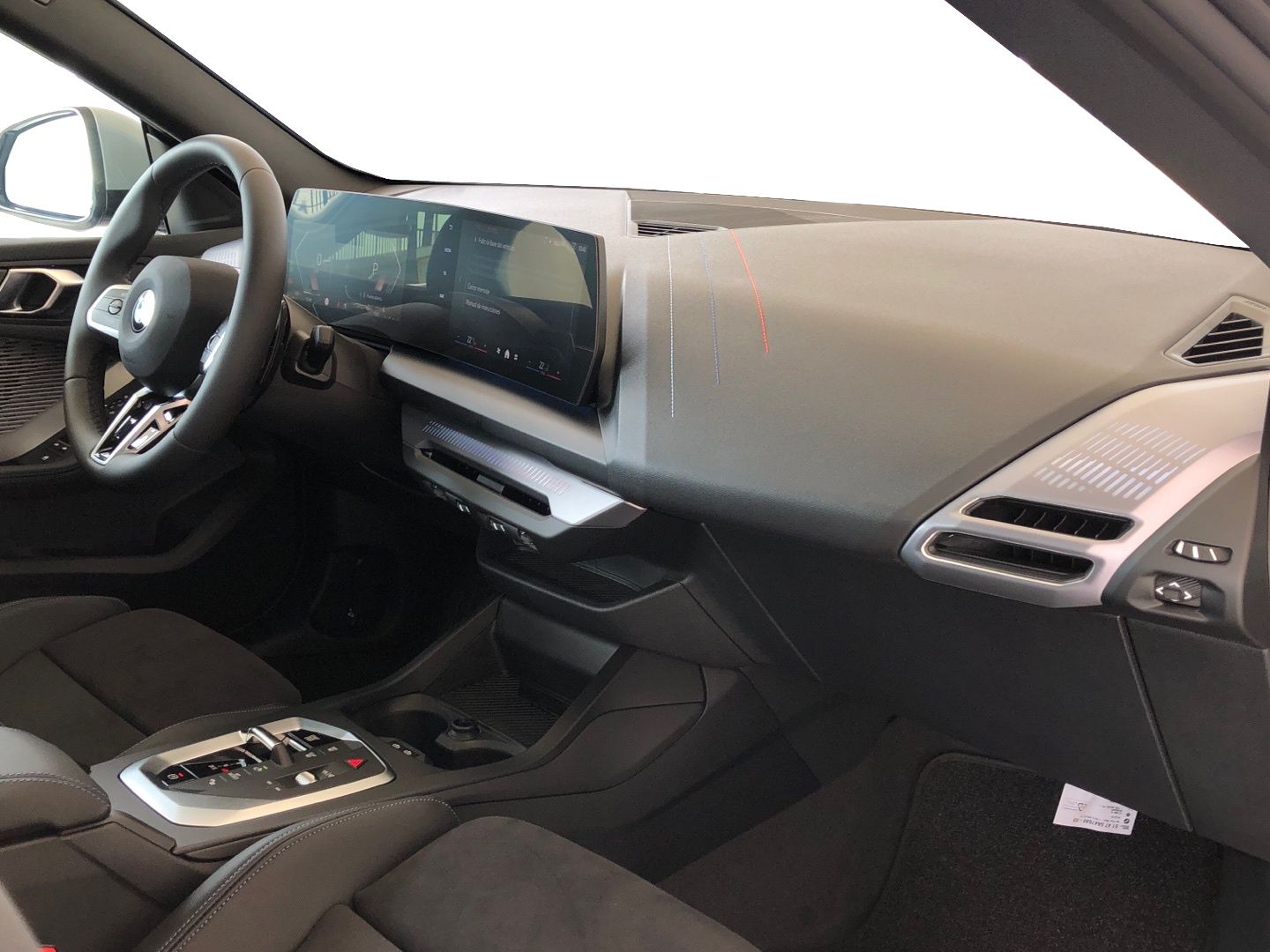 BMW Serie 2 220i Gran Coupe color Gris. Año 2025. 125KW(170CV). Gasolina. En concesionario Vehinter Getafe de Madrid