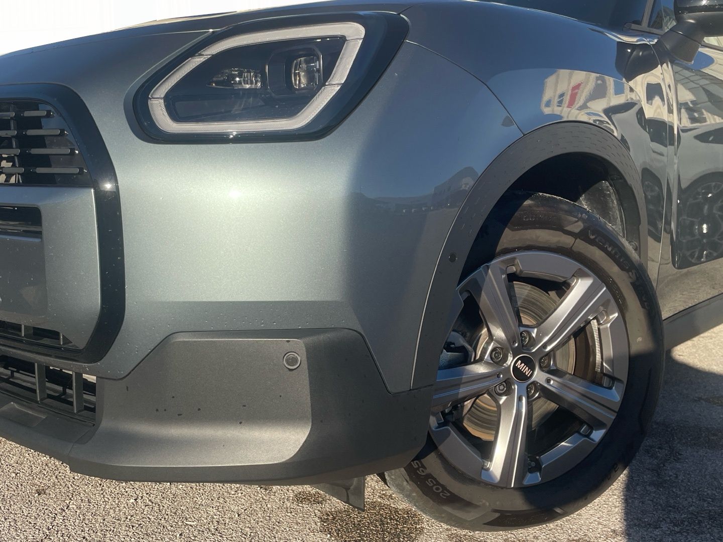 fotoG 5 del MINI MINI Countryman C 125 kW (170 CV) 170cv Gasolina del 2024 en Madrid