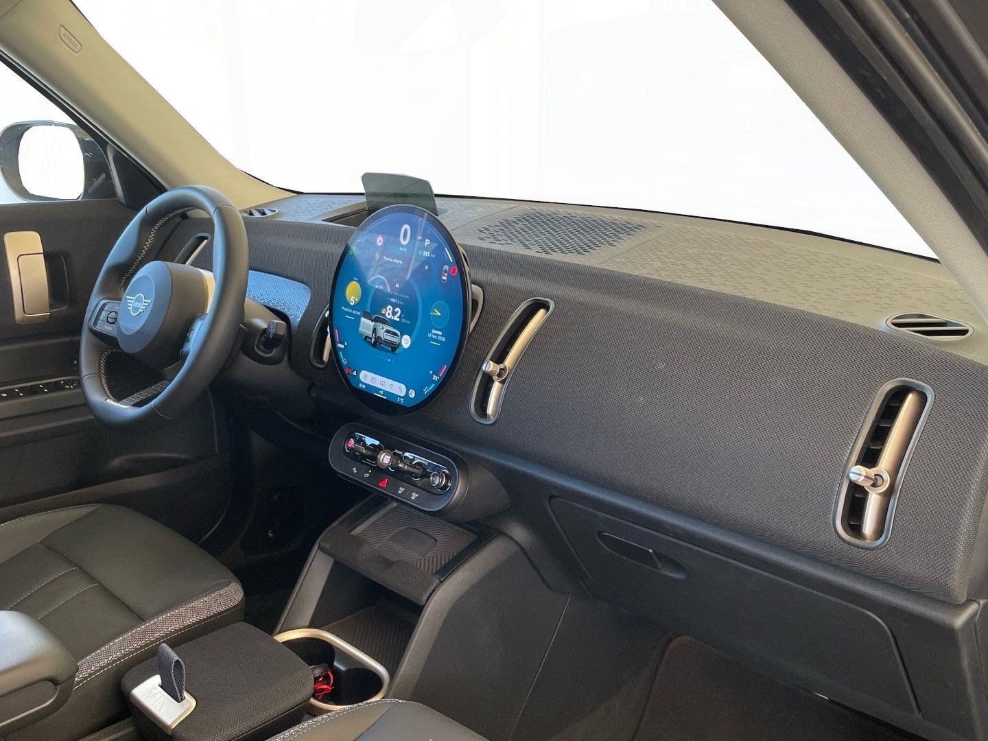 fotoG 7 del MINI MINI Countryman C 125 kW (170 CV) 170cv Gasolina del 2024 en Madrid