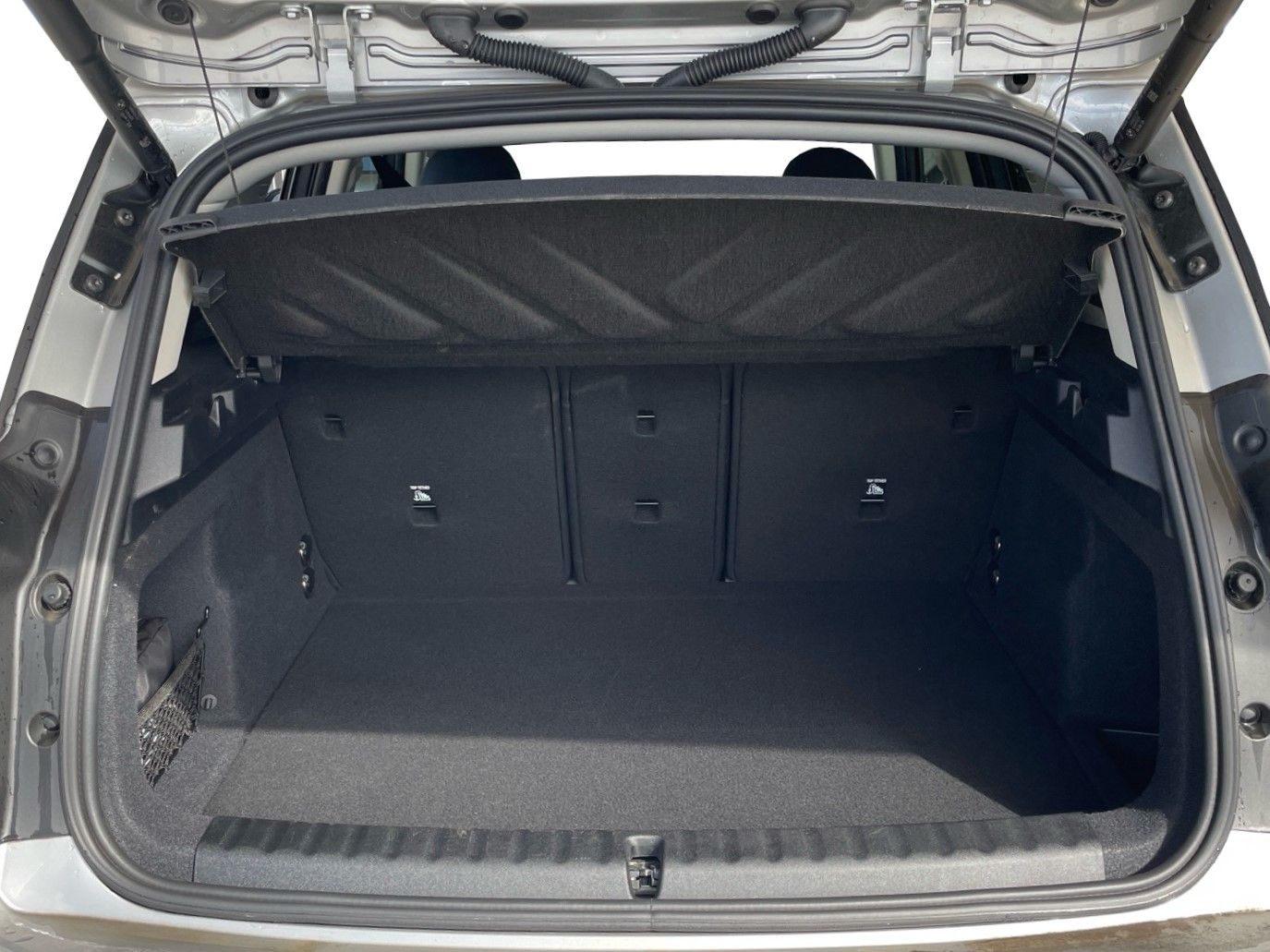 fotoG 20 del MINI MINI Countryman C 125 kW (170 CV) 170cv Gasolina del 2024 en Madrid