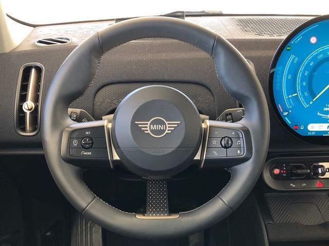 fotoG 13 del MINI MINI Countryman D 120 kW (163 CV) 163cv Diésel del 2024 en Madrid