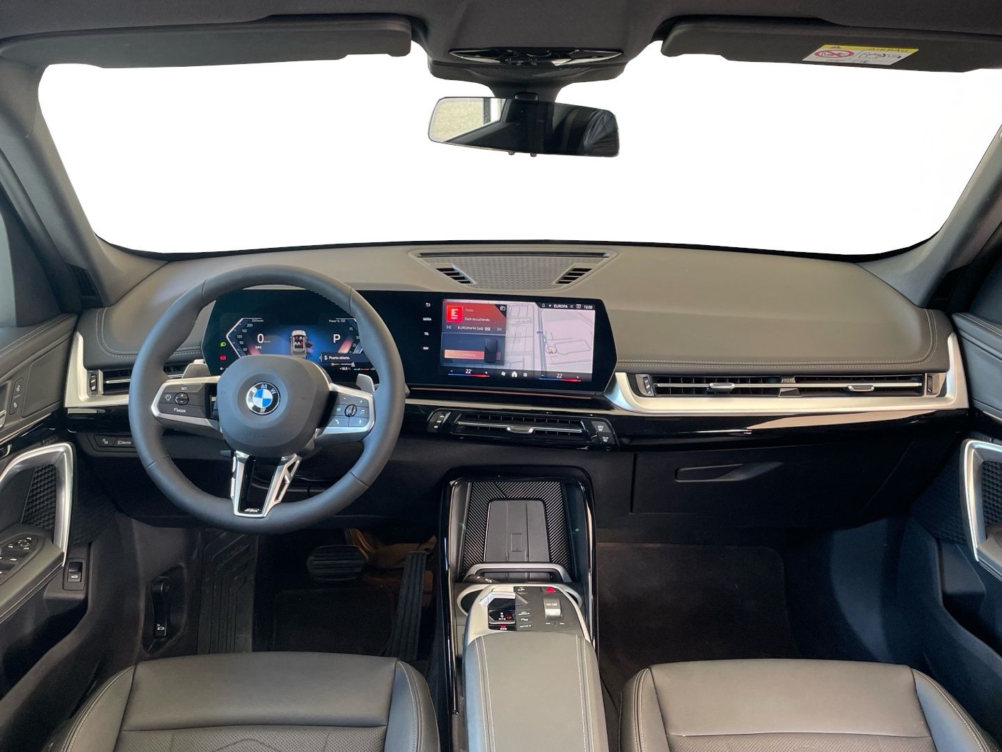 BMW X1 sDrive18d color Gris Plata. Año 2024. 110KW(150CV). Diésel. En concesionario Vehinter Getafe de Madrid