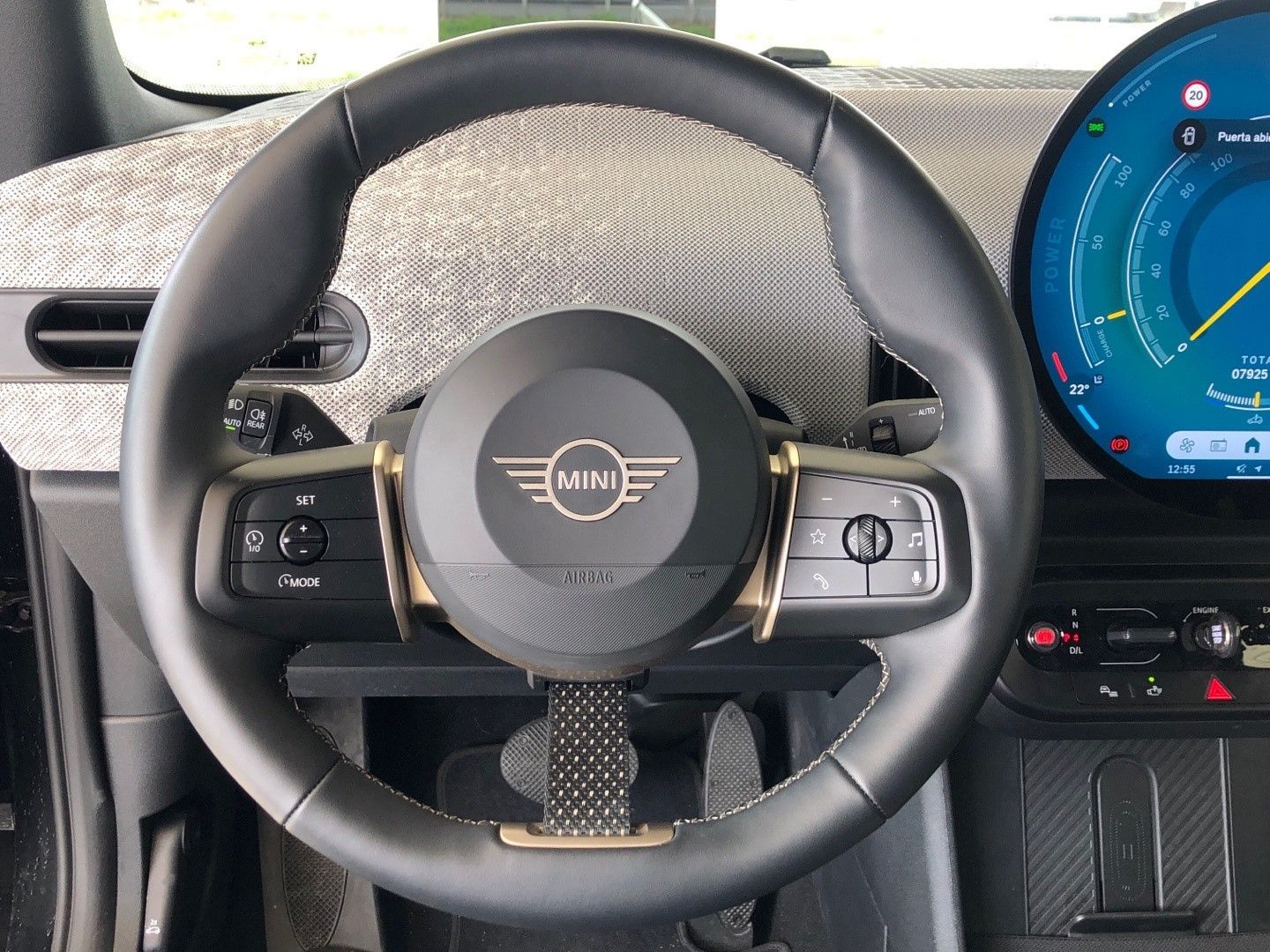 fotoG 13 del MINI MINI Cooper Cabrio C 120 kW (163 CV) 163cv Gasolina del 2025 en Madrid
