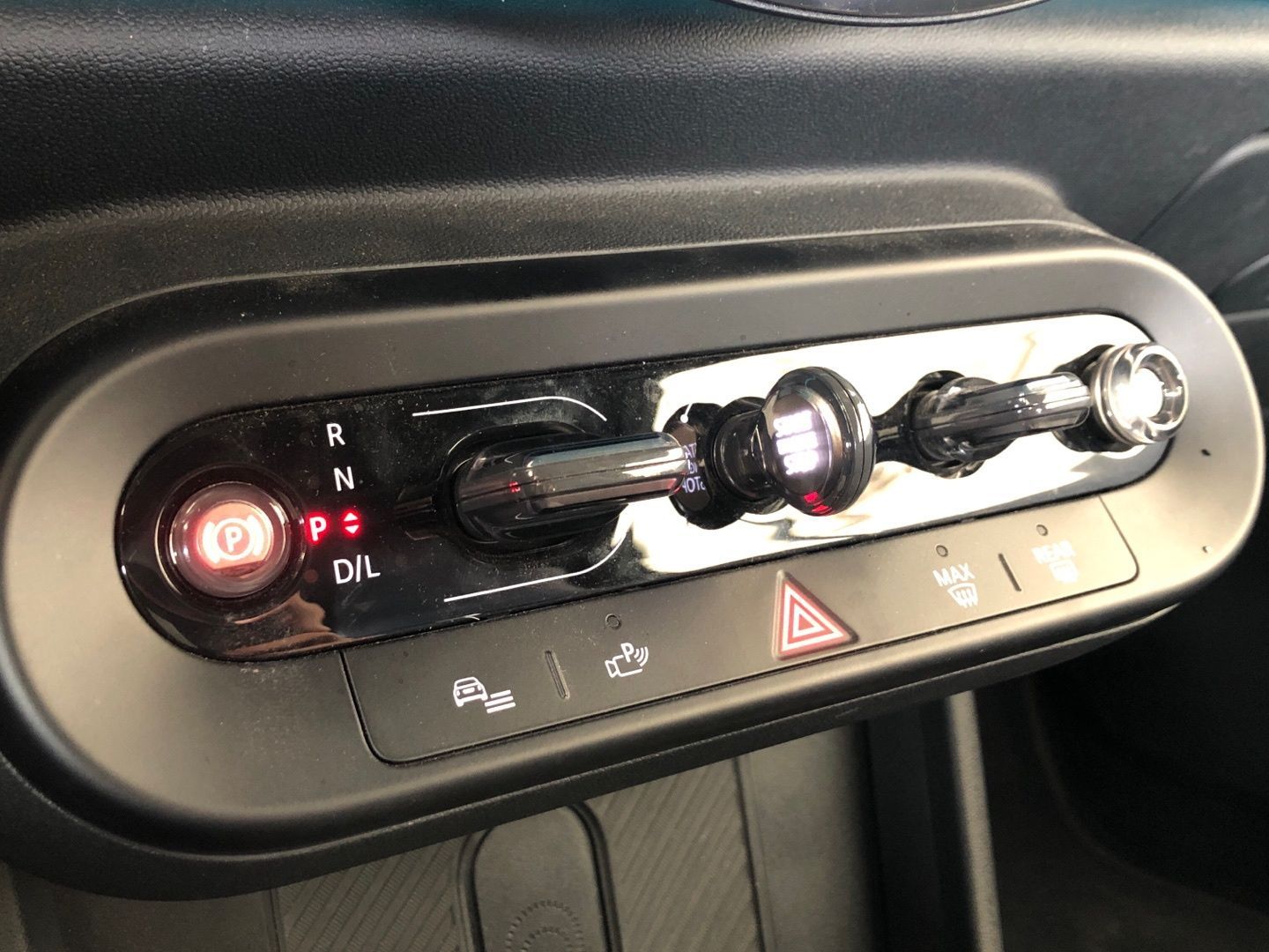 fotoG 17 del MINI MINI Cooper Cabrio C 120 kW (163 CV) 163cv Gasolina del 2025 en Madrid