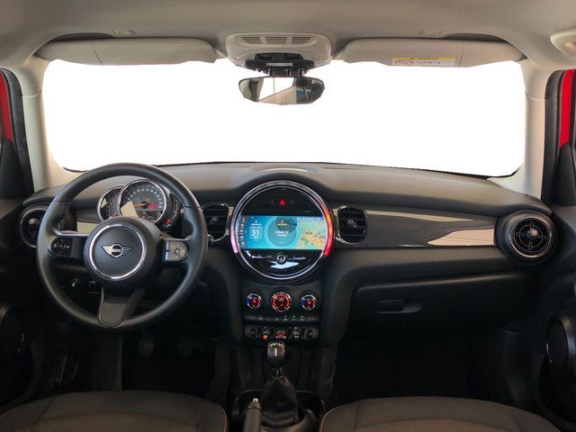 fotoG 6 del MINI MINI Cooper 5 Puertas 100 kW (136 CV) 136cv Gasolina del 2021 en Madrid