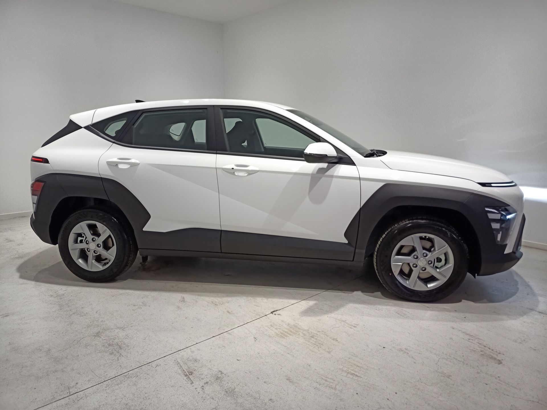 Hyundai Kona 1.6 GDI HEV Maxx DT 101 KW (138 CV)