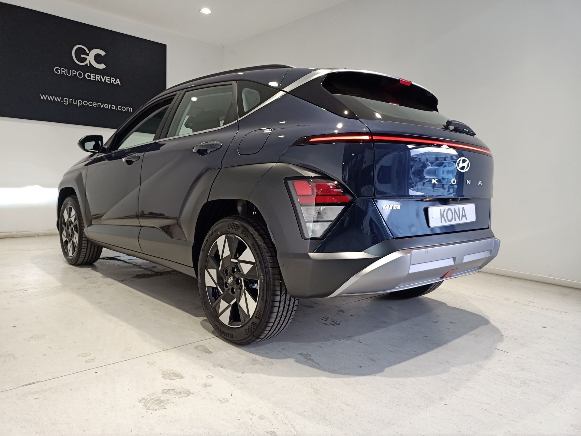 Hyundai Kona 1.0T XLS 85 KW (115 CV)