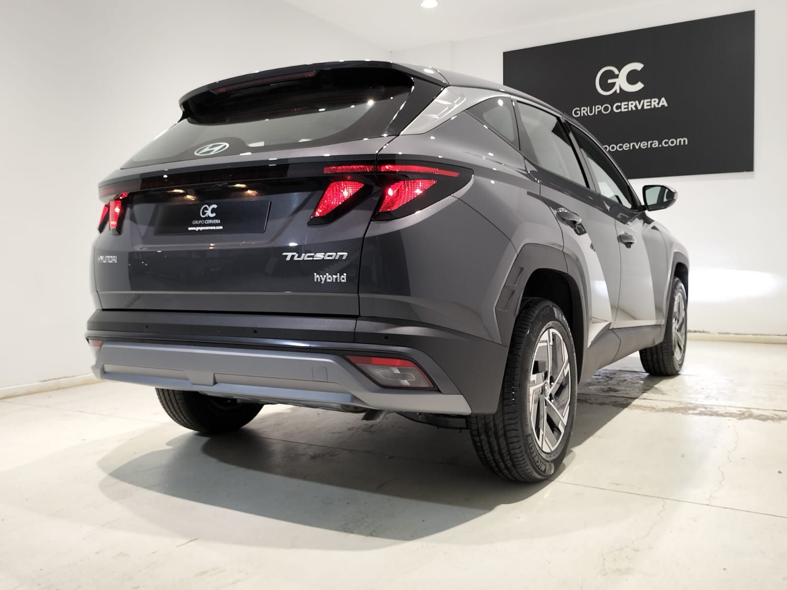 Hyundai Tucson 1.6T HEV Maxx AT 176 KW (239 CV)