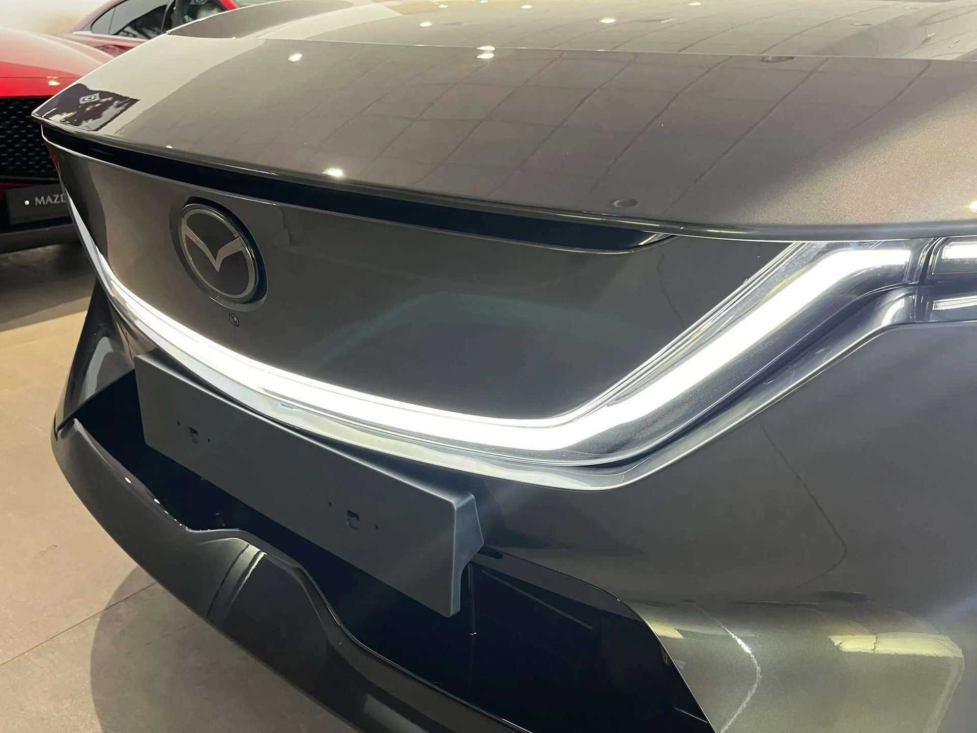 Mazda CX-6e EV Takumi RWD AT 190 KW (258 CV)