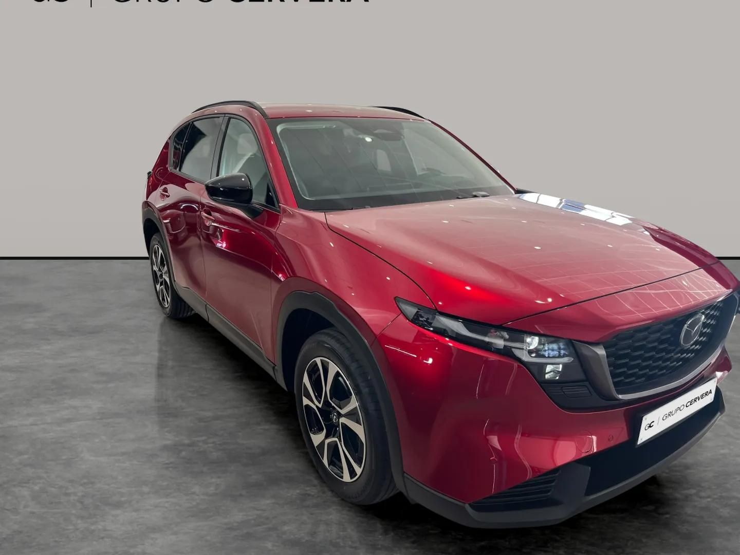 Mazda CX-5 2.5L E-SKYACTIV G MHEV Centre-Line FWD AT 104 KW (141 CV) Mazda CX-5 2.5L E-SKYACTIV G MHEV Centre-Line FWD AT 104 KW (141 CV)