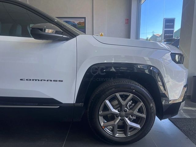 Jeep Compass 1.2 MHEV EHybrid First Edition DCT 107 KW (145 CV)