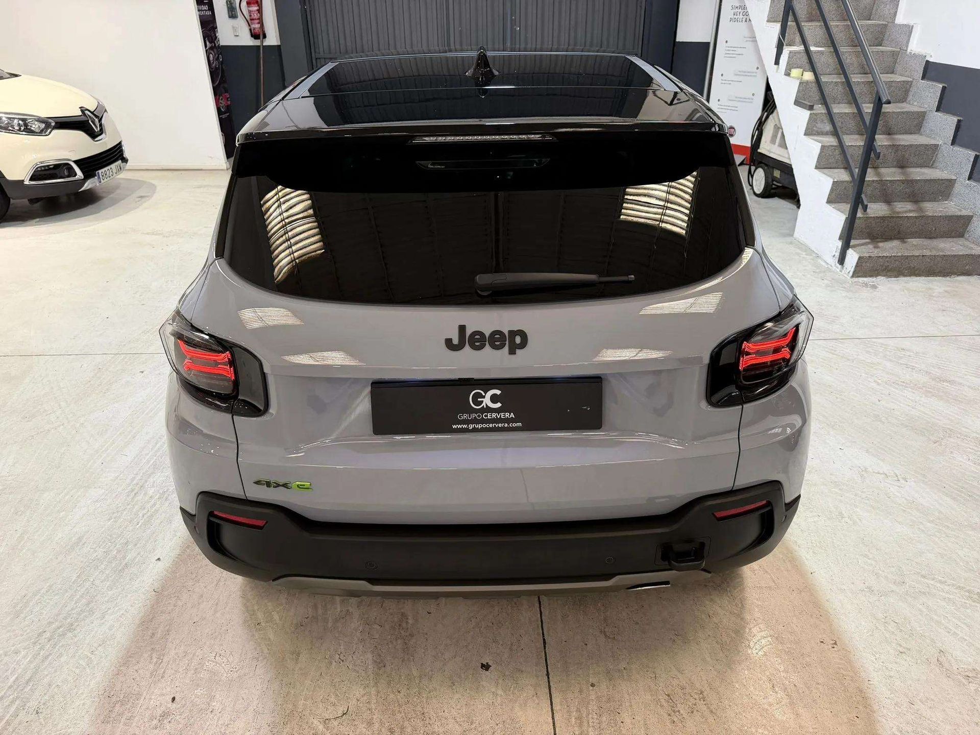 Jeep Avenger 1.2 EHybrid The North Face 4xe 107 KW (145 CV)