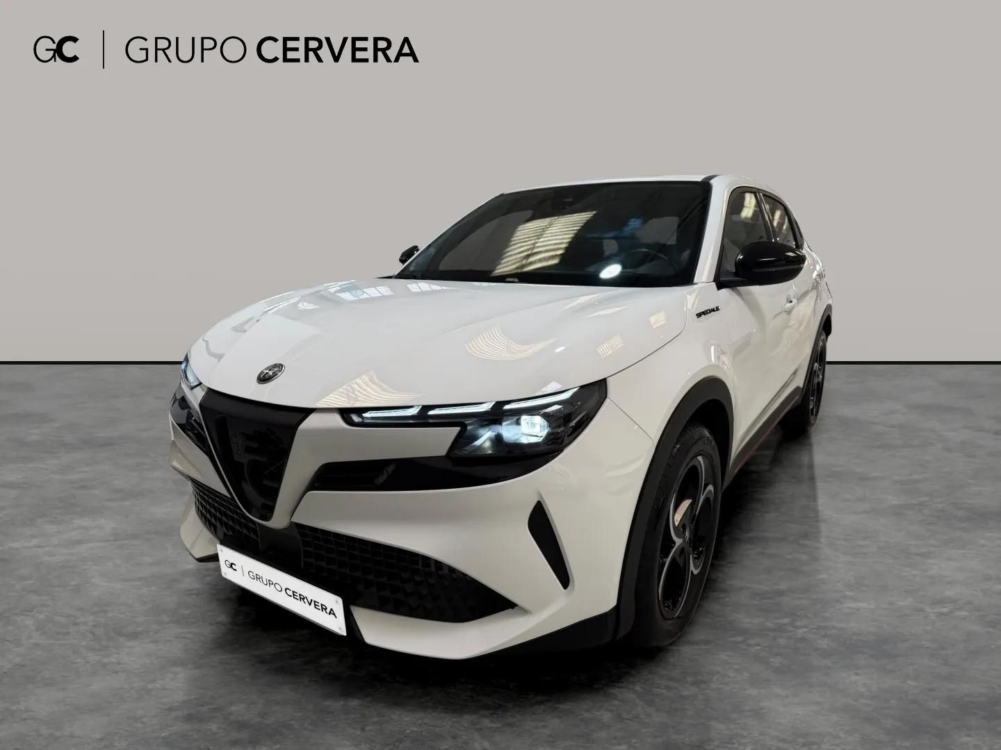 Alfa Romeo Junior 1.2 Ibrida Speciale Auto 100 KW (136 CV)