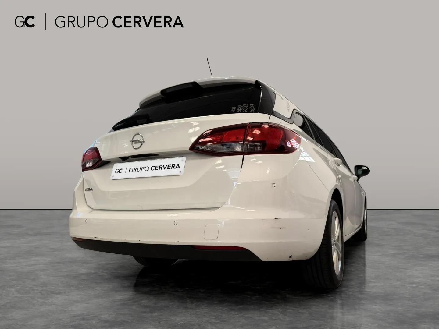 Opel Astra Sports Tourer 1.2 Turbo SHL GS Line 81 KW (110 CV)