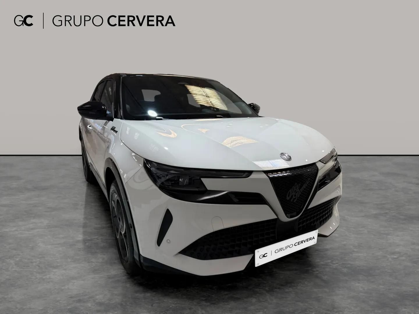 Alfa Romeo Junior 1.2 Ibrida Sport Speciale DCT 107 KW (145 CV)