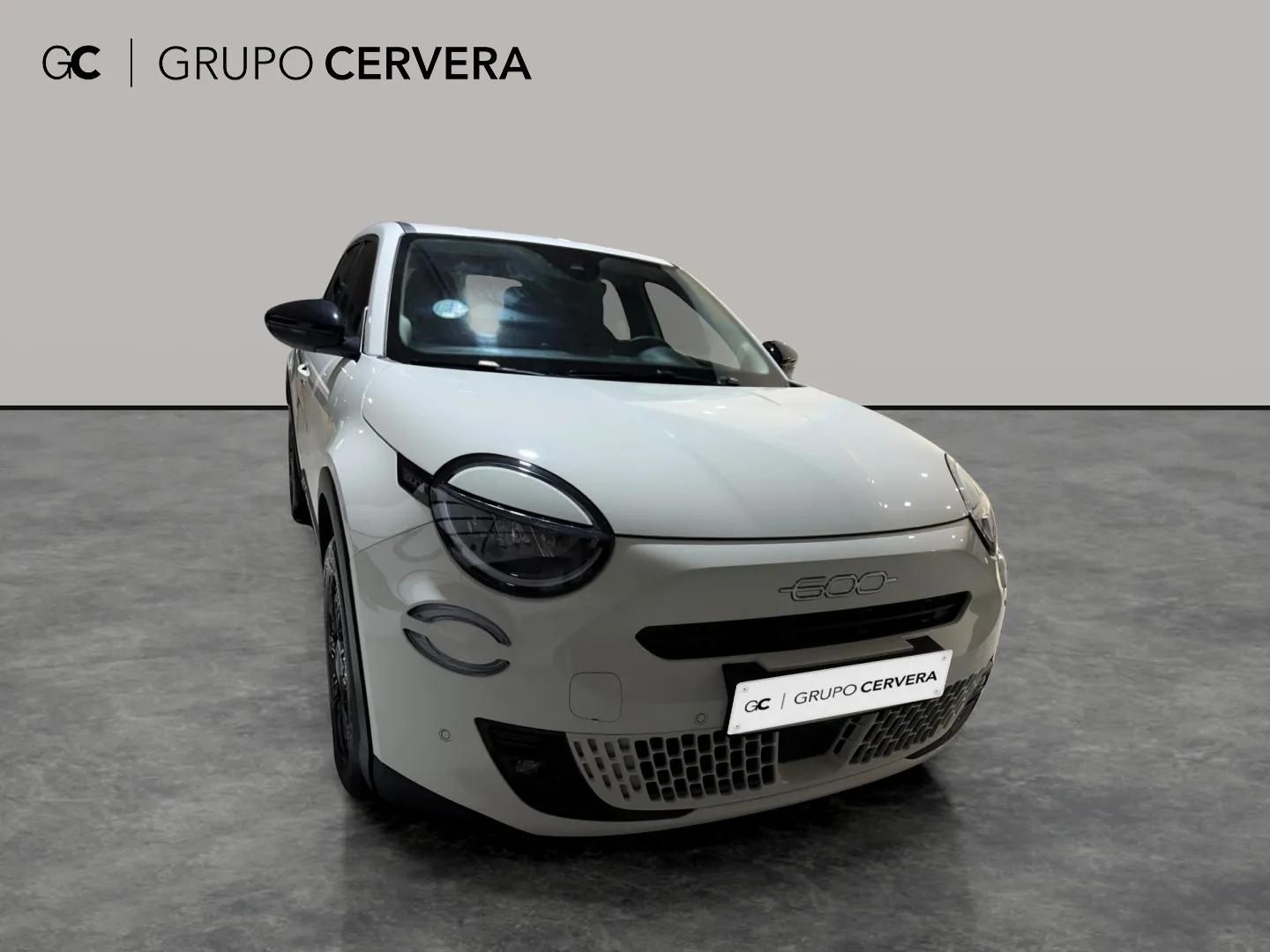 Fiat 600 1.2 MHEV 107 KW (145 CV) DDCT
