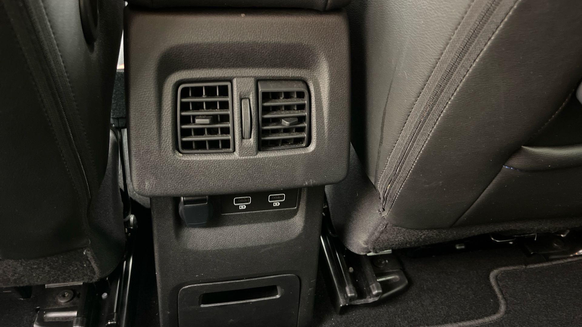 Imatge del vehicle 24