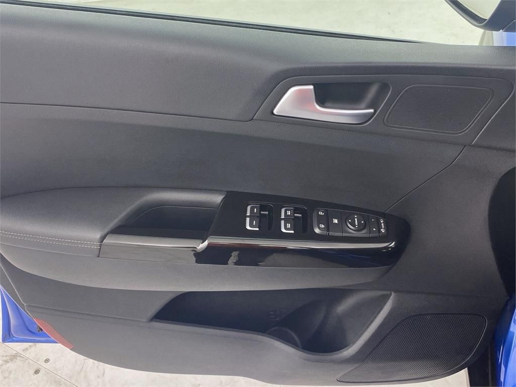 Imatge del vehicle 6