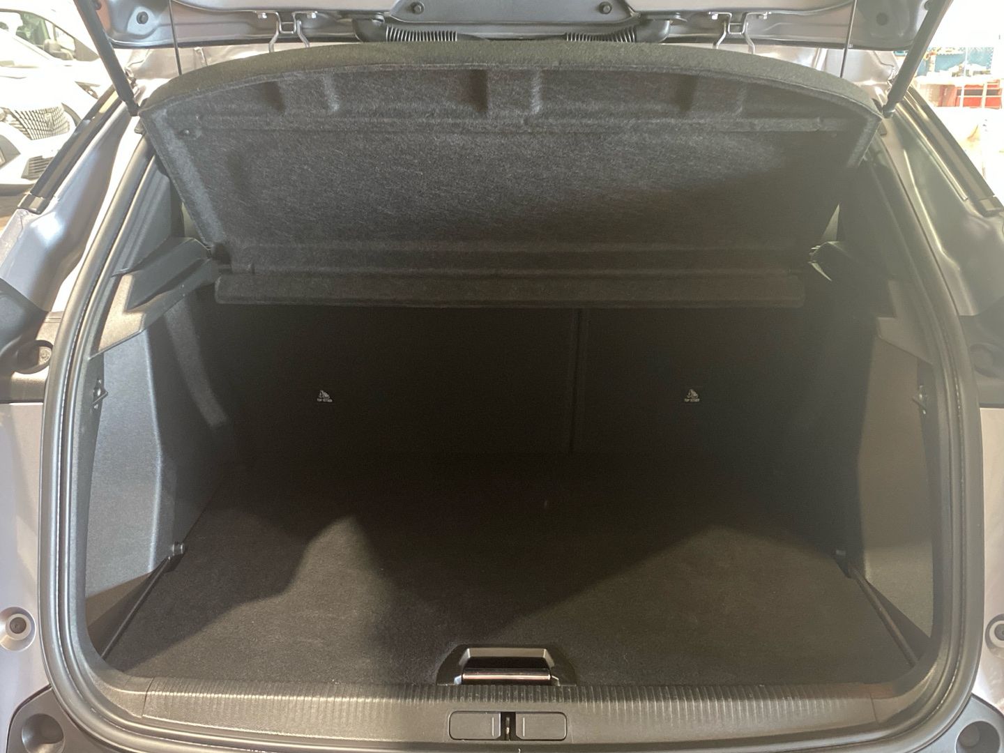 Imatge del vehicle 6