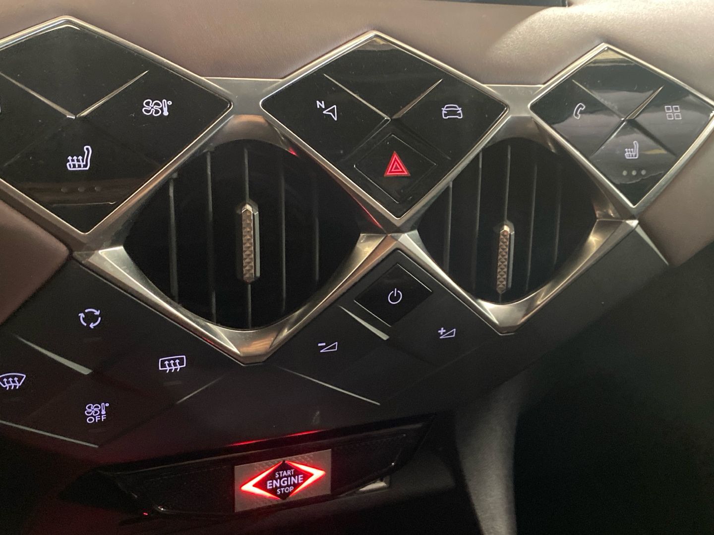 Imatge del vehicle 24