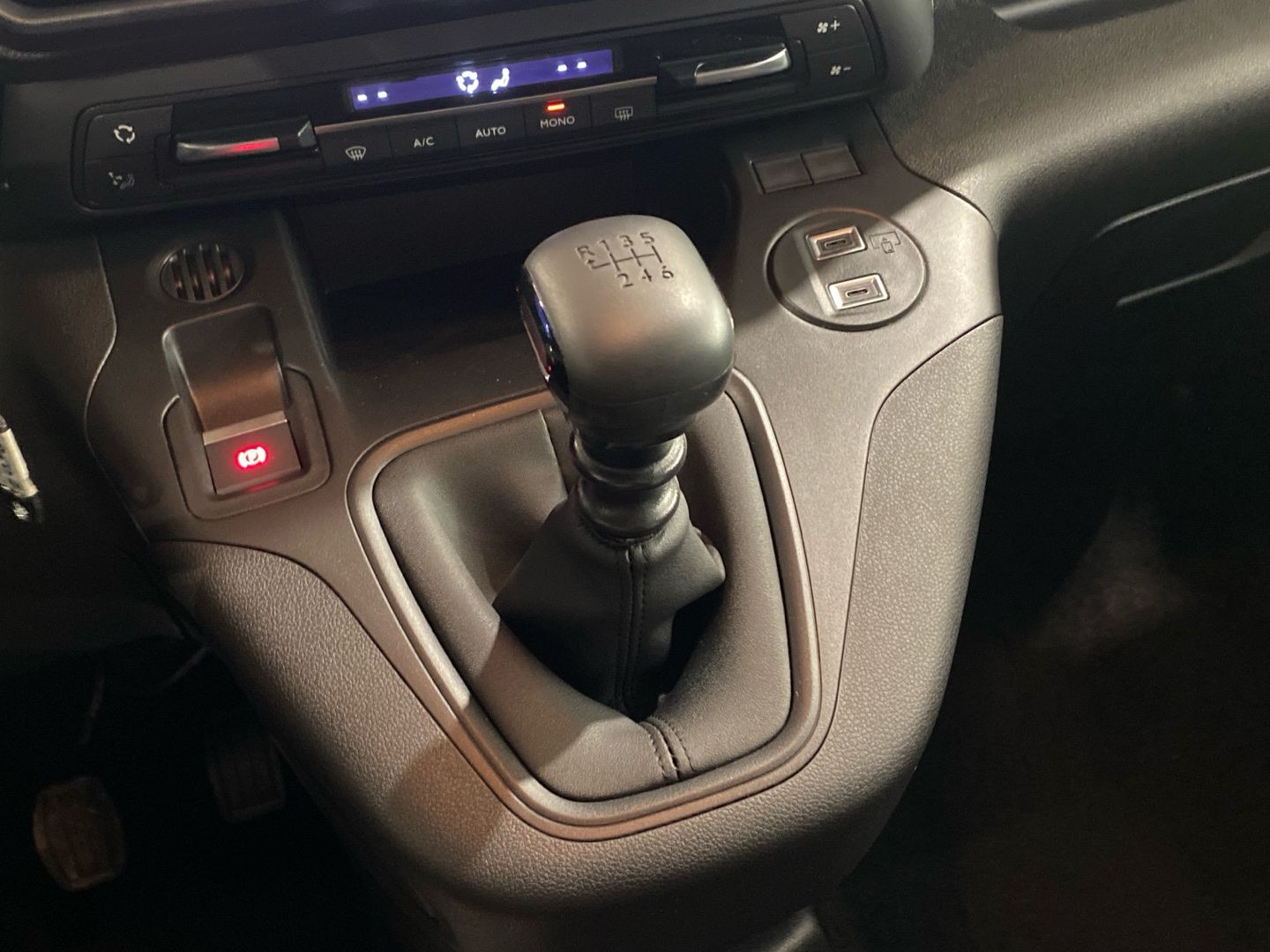 Imatge del vehicle 14