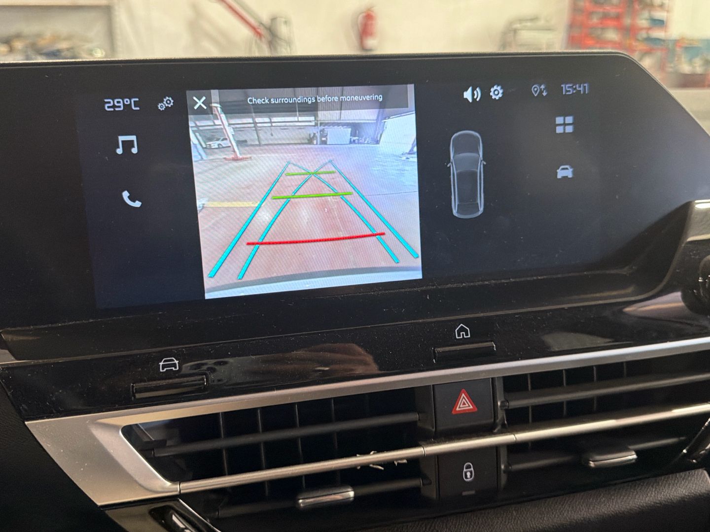 Vehicle image 30