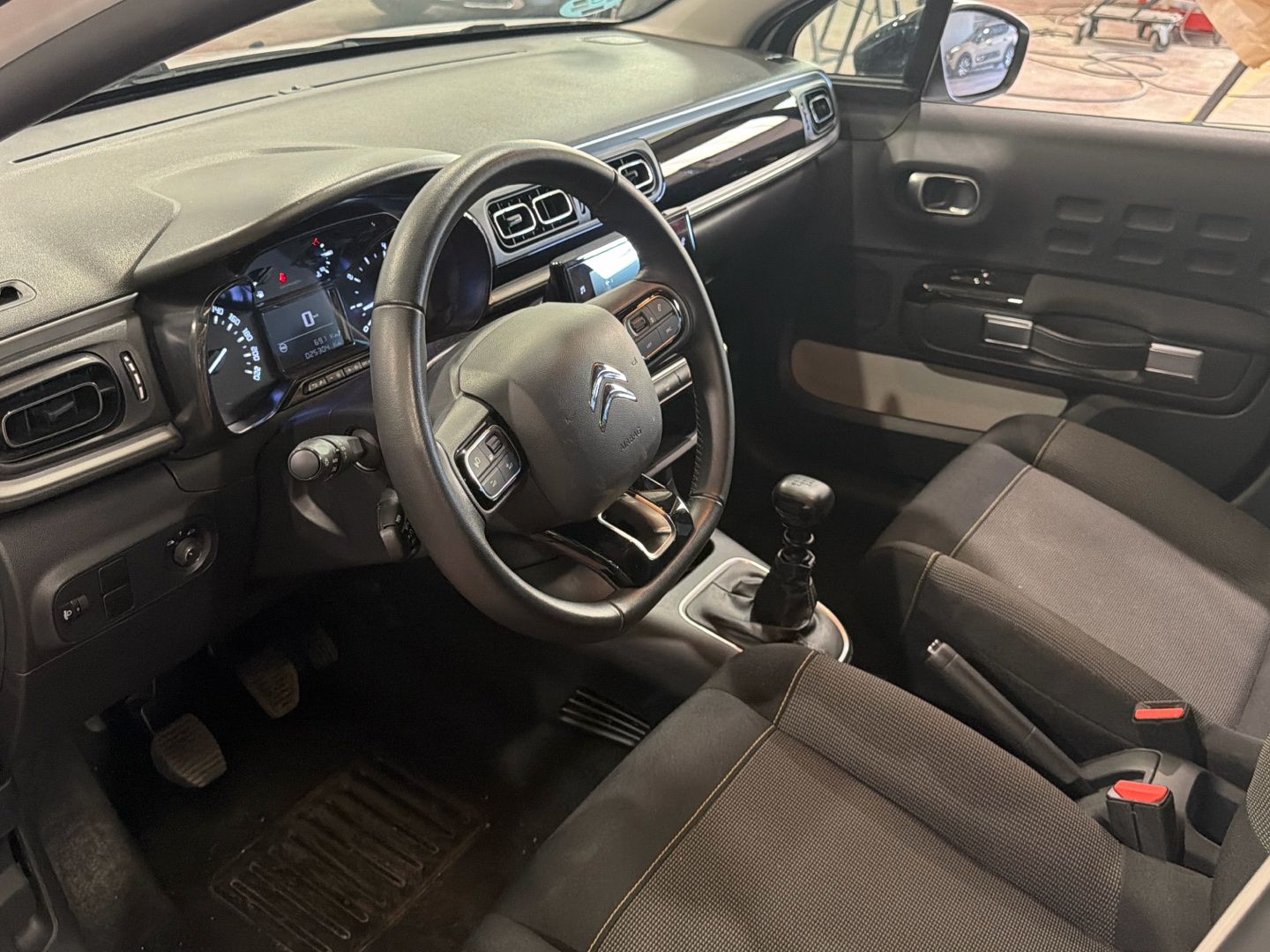 Imatge del vehicle 21