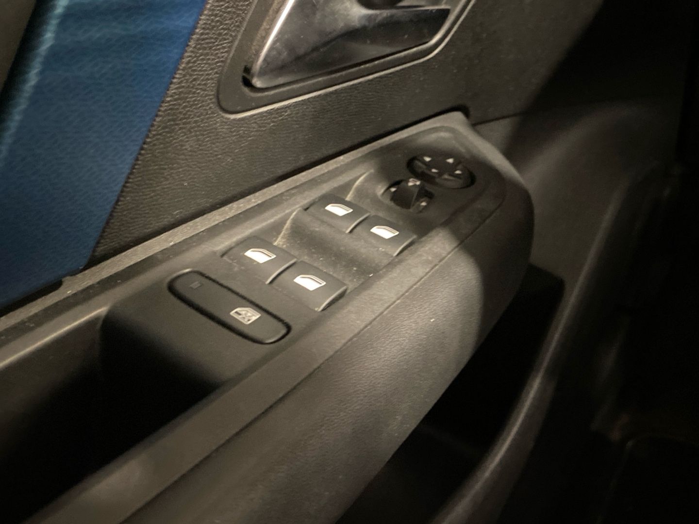 Imatge del vehicle 25