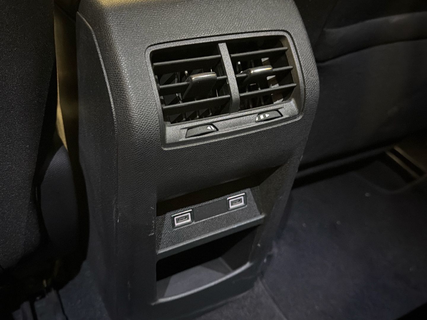 Imatge del vehicle 24